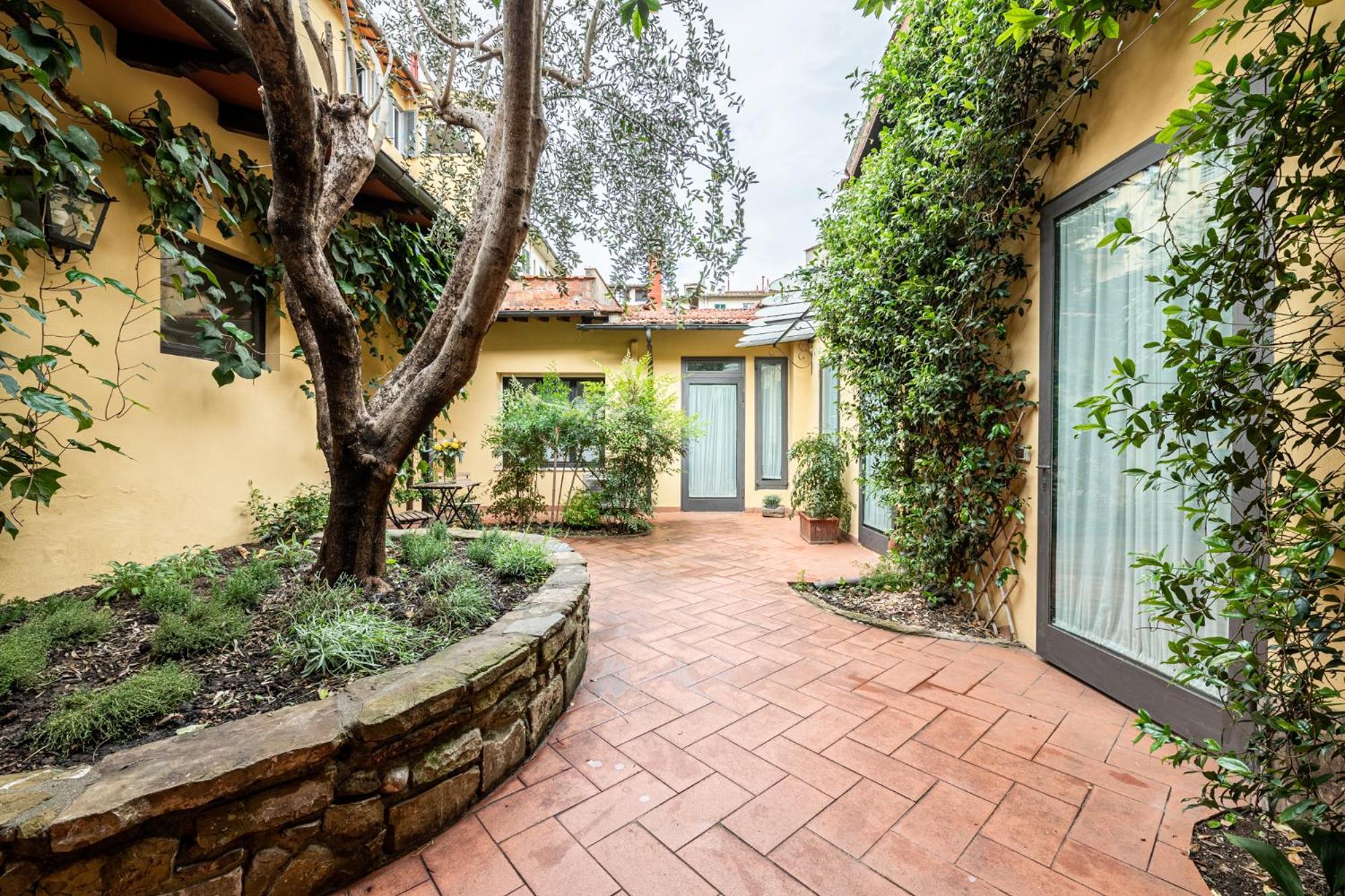 Cortile Santa Monaca Apartment Florenţa Exterior foto
